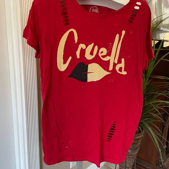 Disney Cruella Top Womens Plus Size 2 Red - Picture 1 of 6